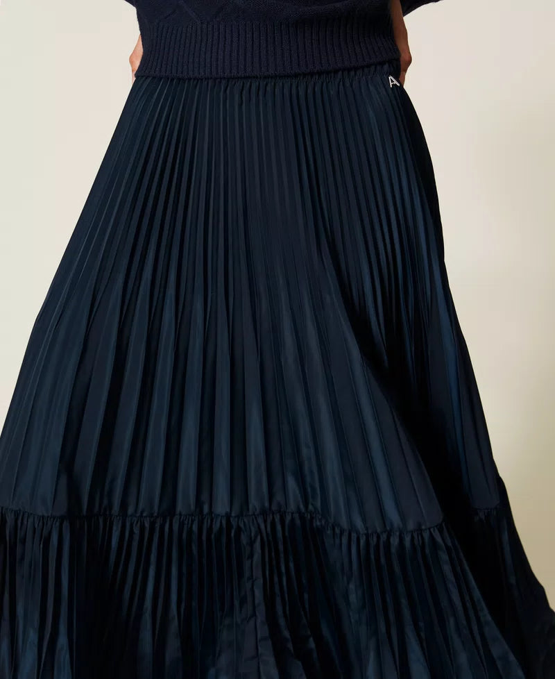 TWS-262AP2201 BLUE PLEATED SKIRT