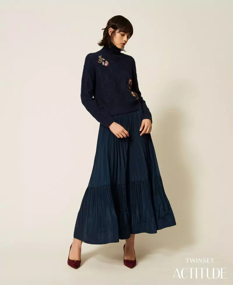 TWS-262AP2201 BLUE PLEATED SKIRT