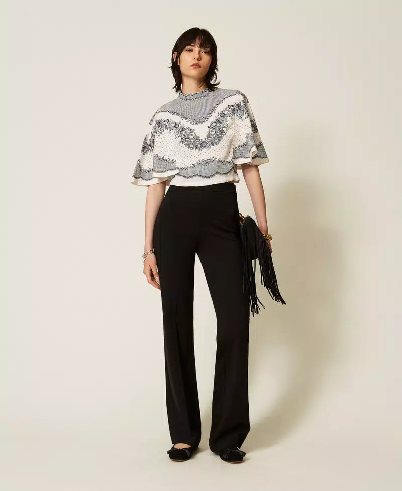 TWS-262TP267A IVORY&BLACK CROPPED BLOUSE