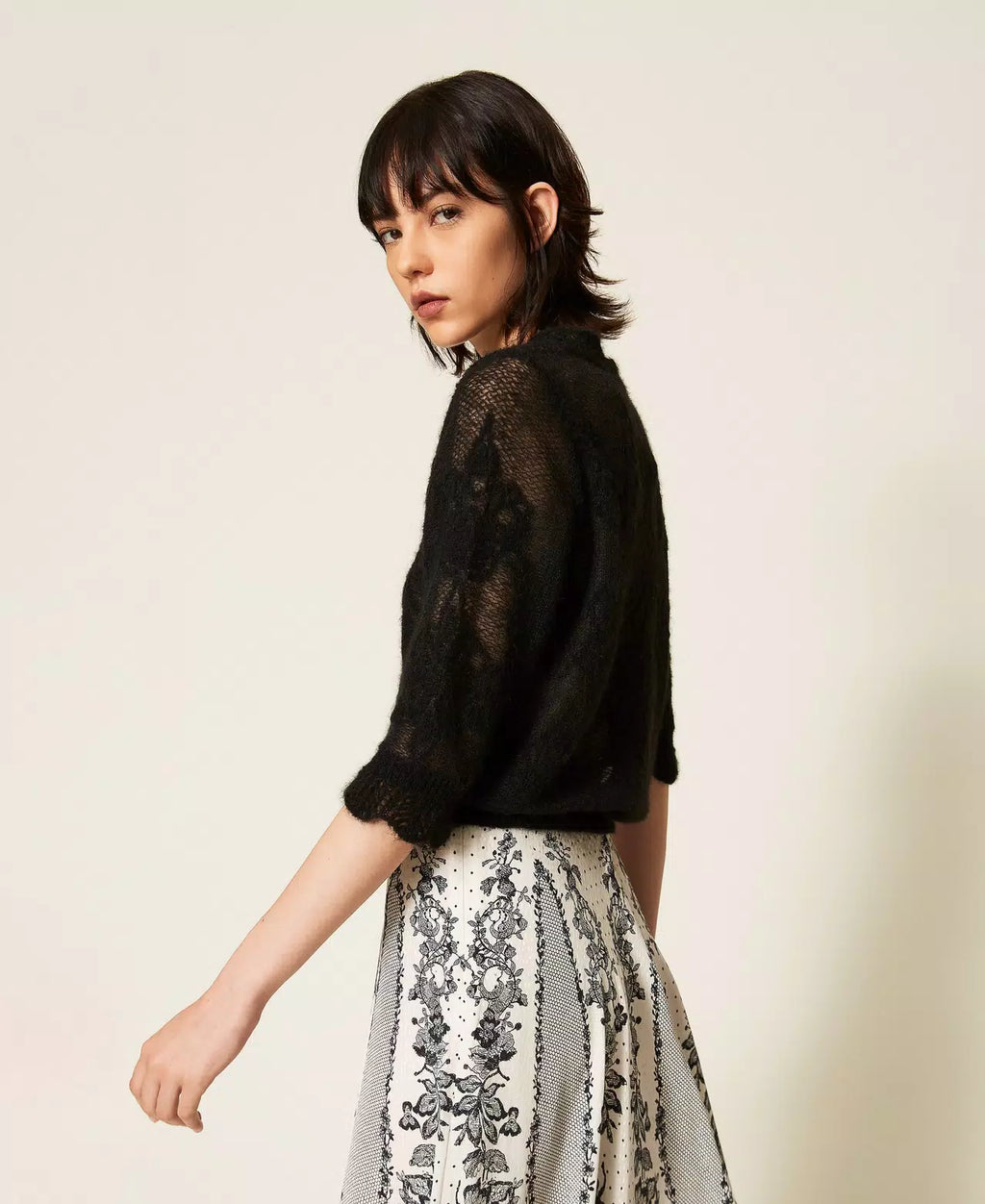 TWS-262TP3341 BLACK ALPACA BLEND TOP