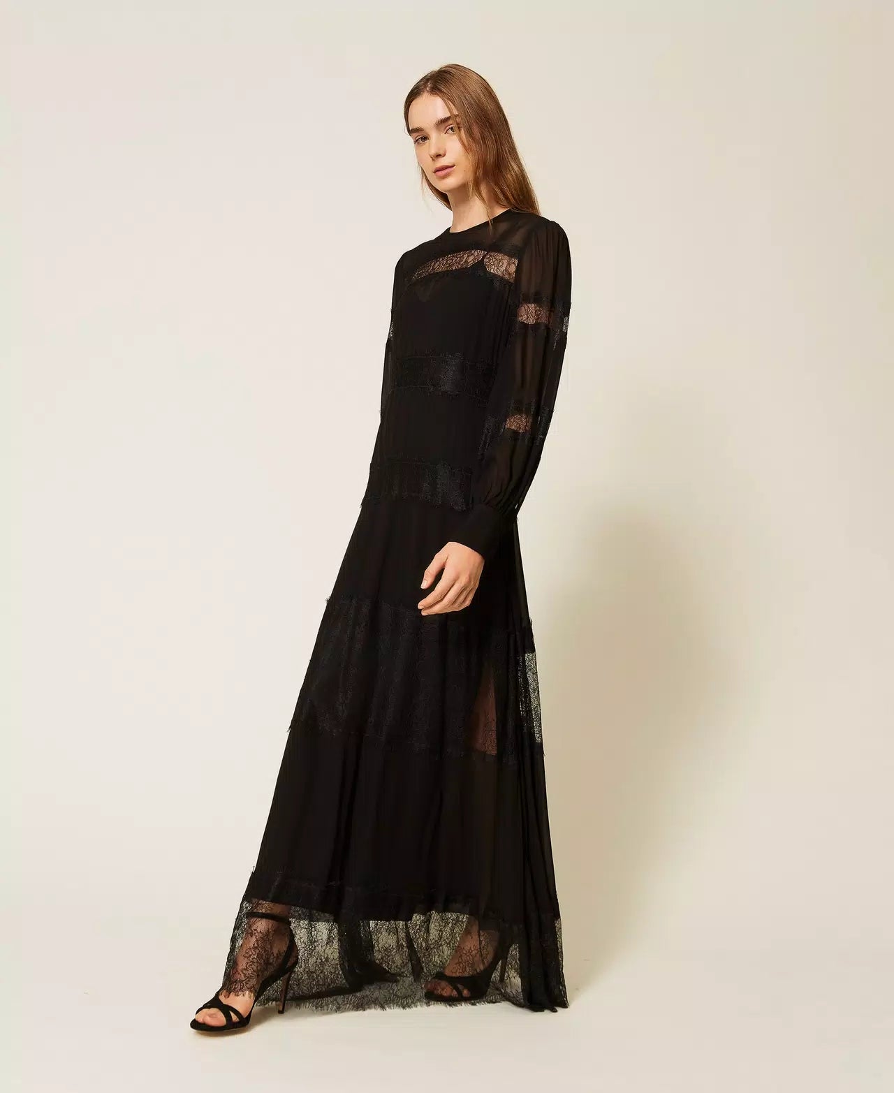 TWS-262TT2630 BURGUNDY ORGANZA LONG DRESS
