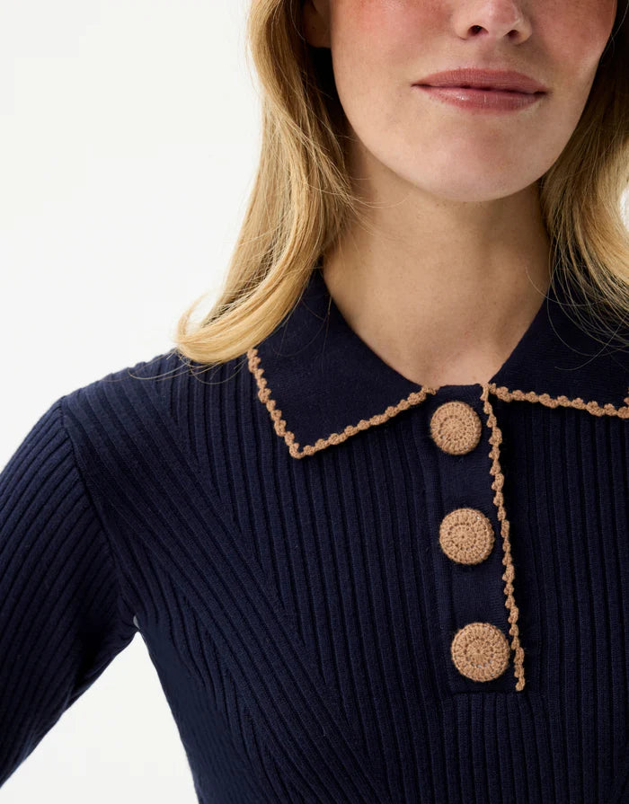 L&U-AW129 OFFWHITE&BEIGE BUTTON TOP