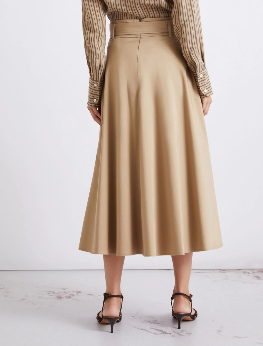 MRL-2613101101 MLLTAPPETO TAN BELT SKIRT
