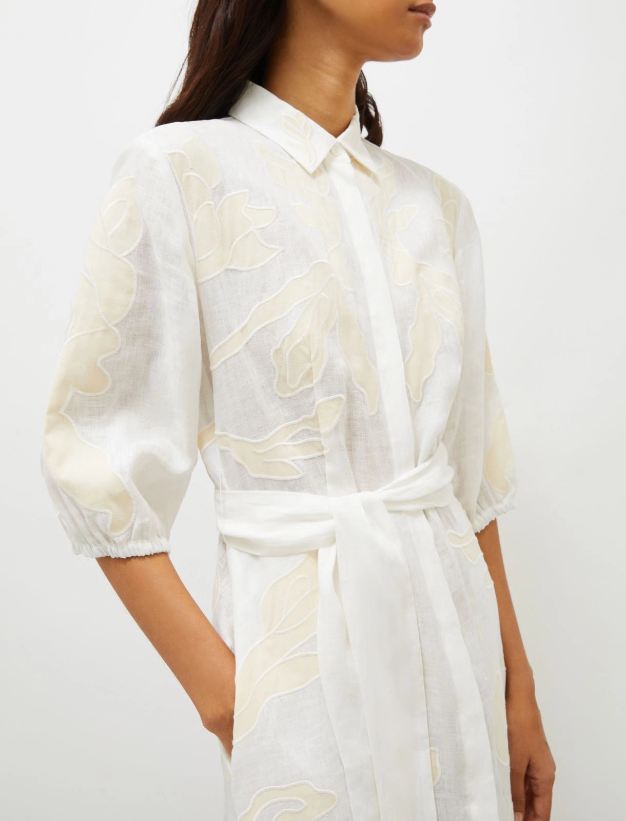 MRL-251322125 NOTA WHITE&BEIGE EMBROIDERY DRESS