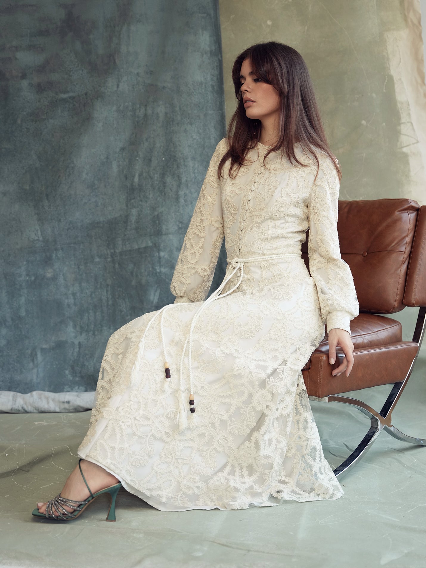 NOI- 3380 CREAM LACE BELT DRESS