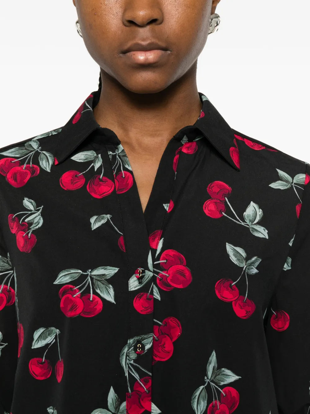 TWS-261TT2593 BLACK&RED CHERRY BLOUSE