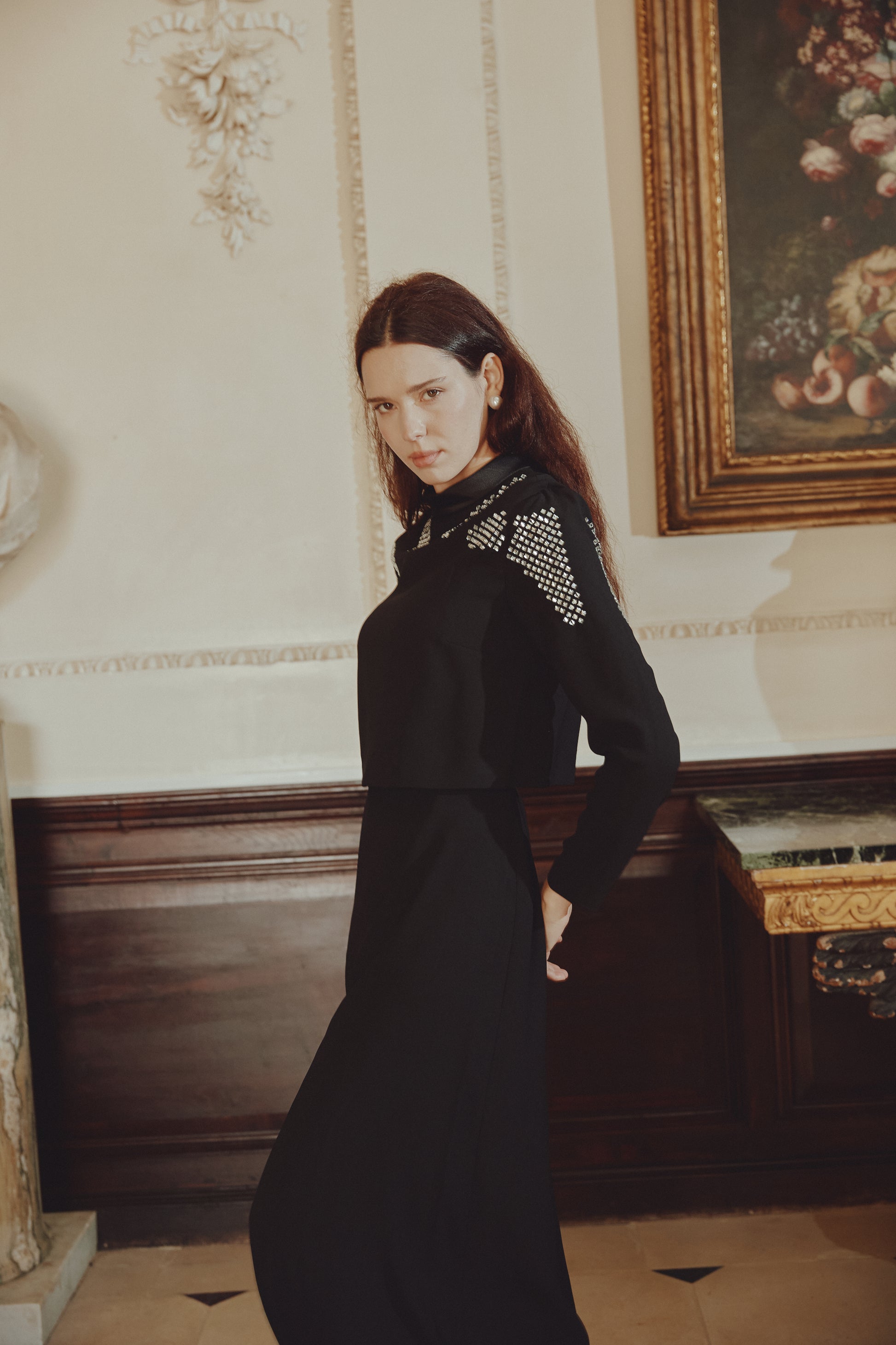 NOI-3512 BLACK MOSAIC DESIGN ROLL COLLAR DRESS