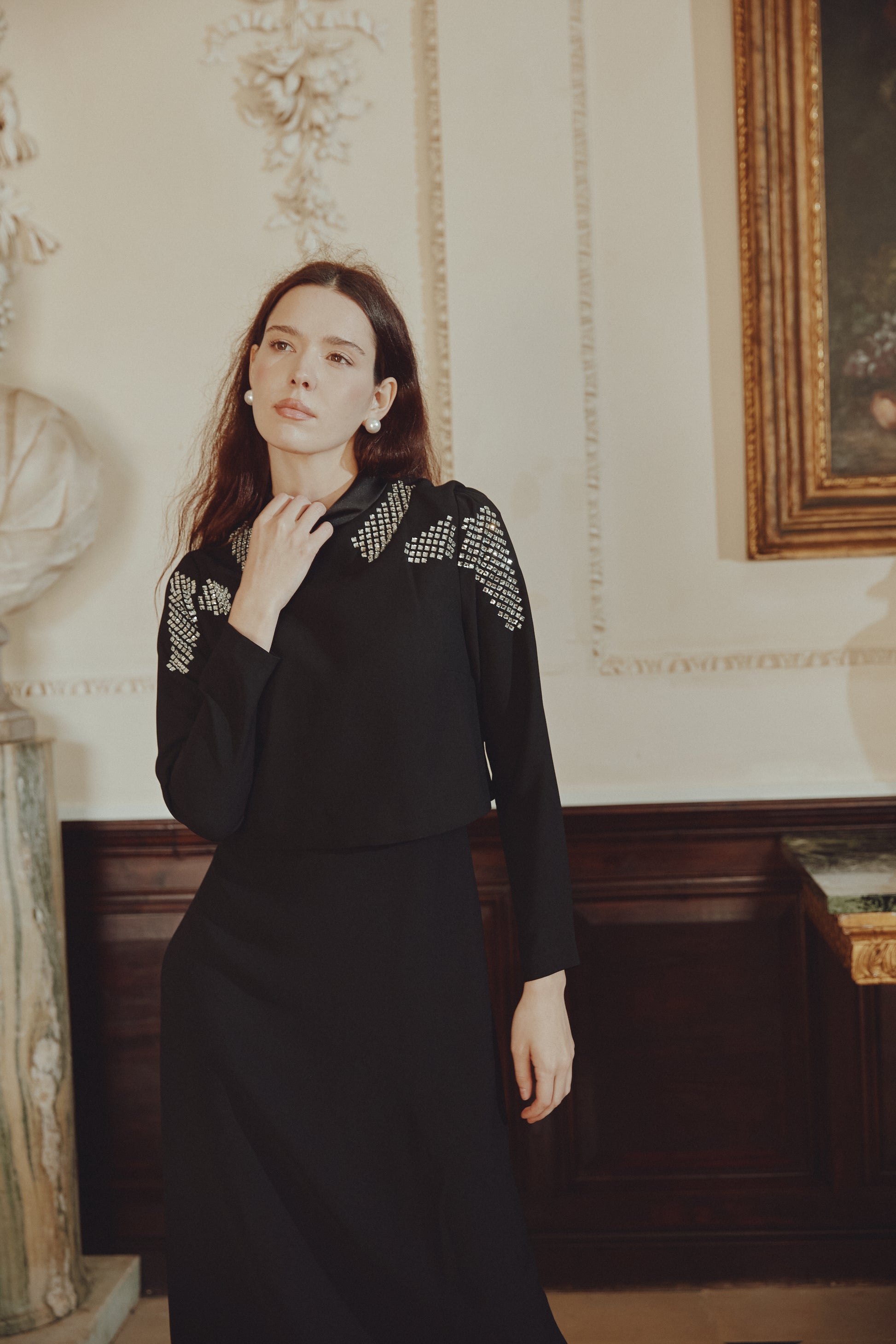 NOI-3512 BLACK MOSAIC DESIGN ROLL COLLAR DRESS