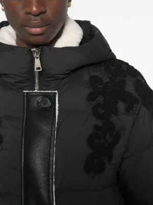ERF-D49EA010EX5 BLACK EMBROIDERED PUFFER JACKET