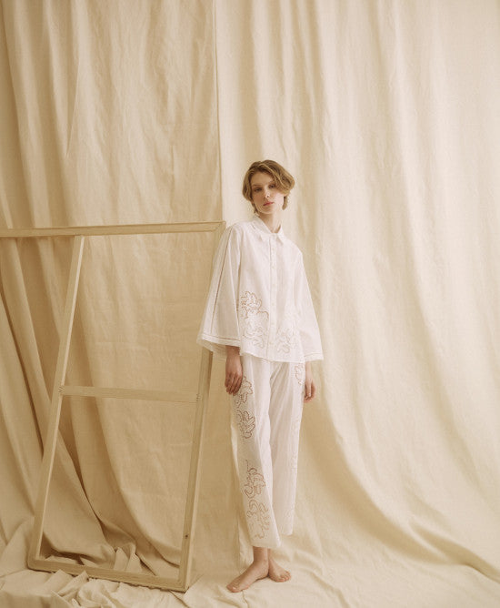 ACC-43-7061-622 WHITE DETAIL BLOUSE