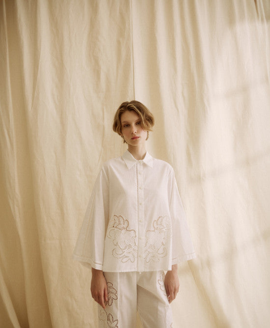 ACC-43-7061-622 WHITE DETAIL BLOUSE