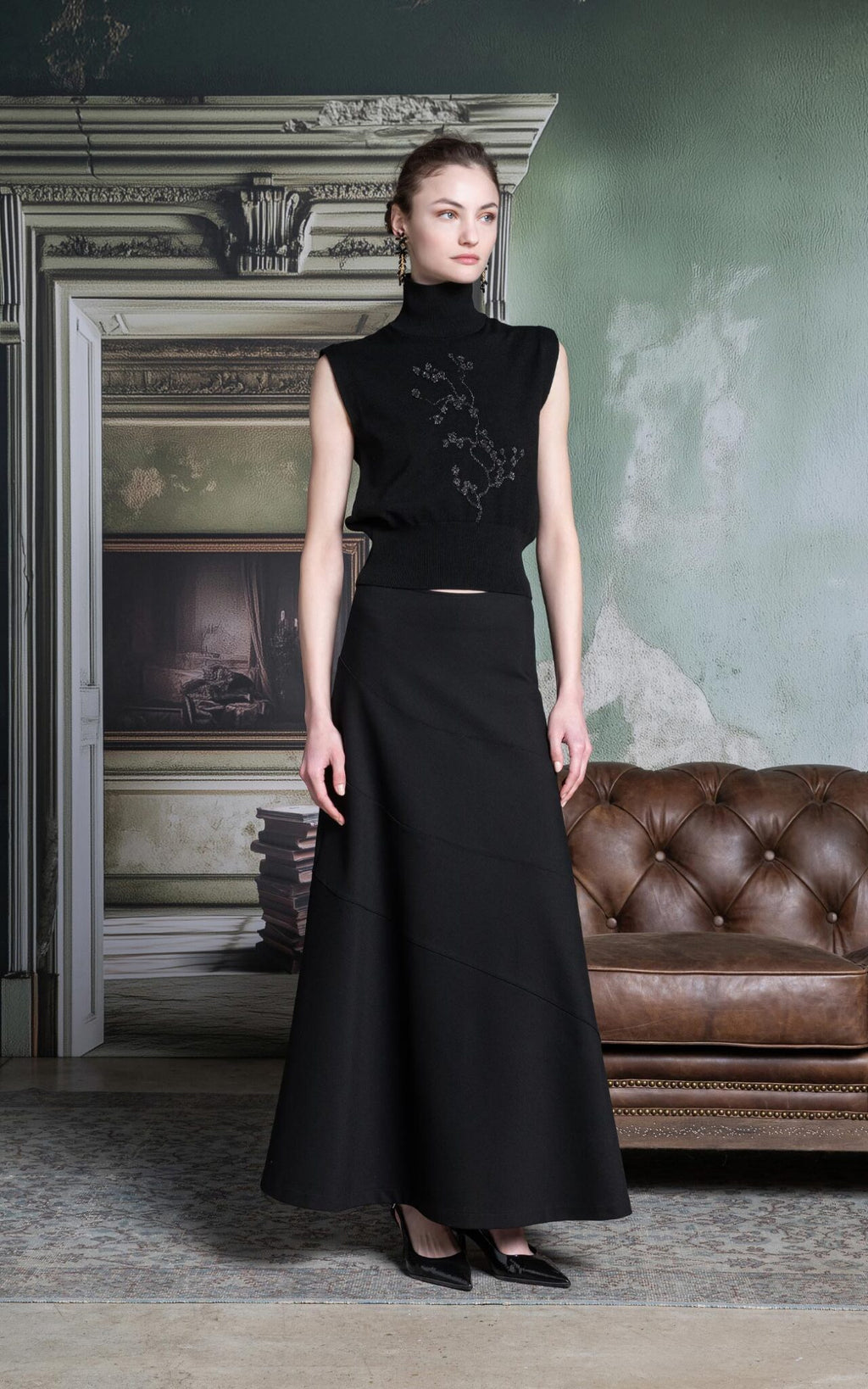 SHS-30 5044/J BLACK VISCOSE SKIRT