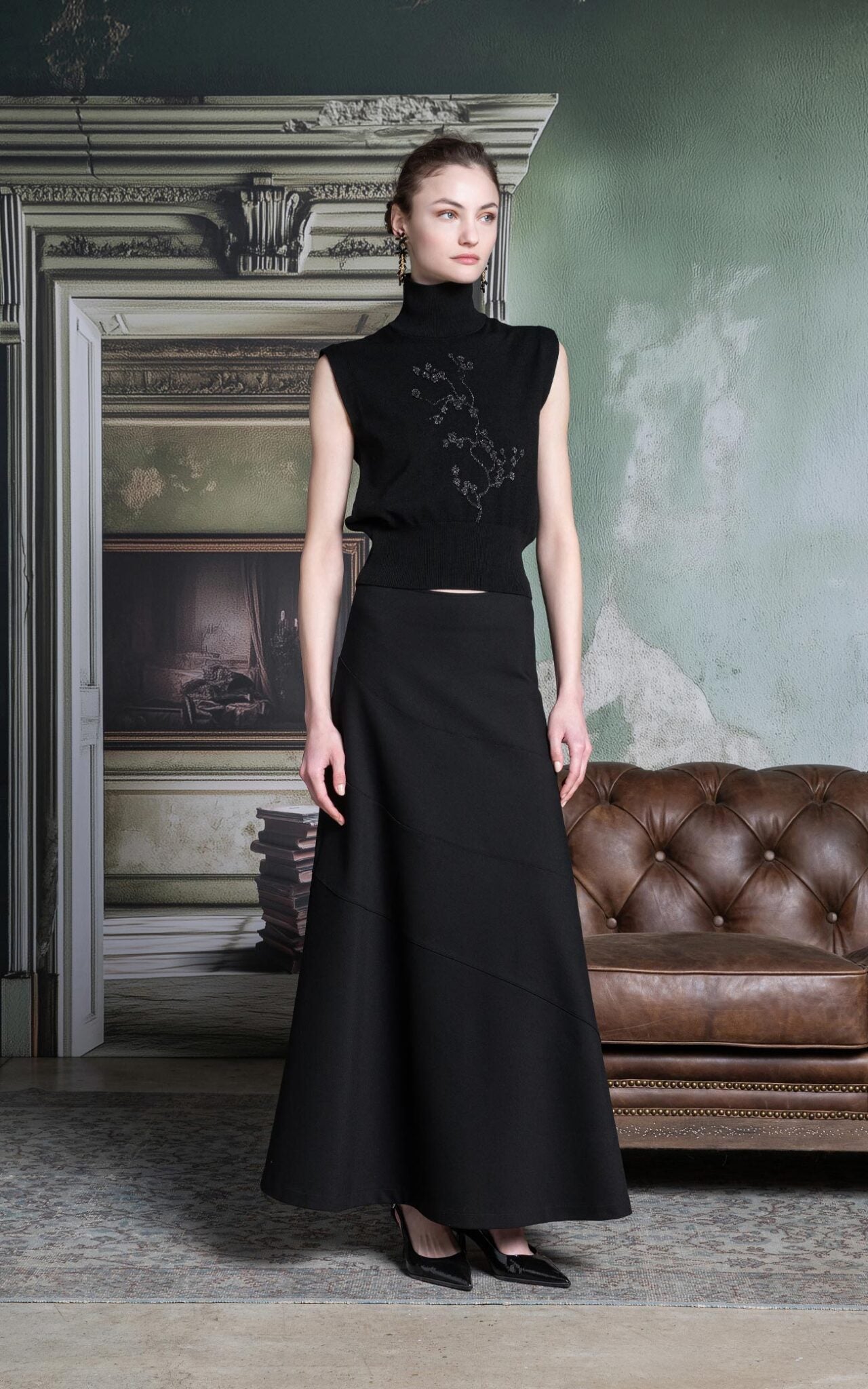 SHS-30 5044/J BLACK VISCOSE SKIRT
