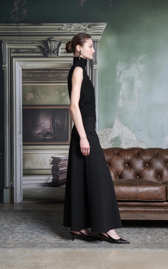 SHS-30 5044/J BLACK VISCOSE SKIRT