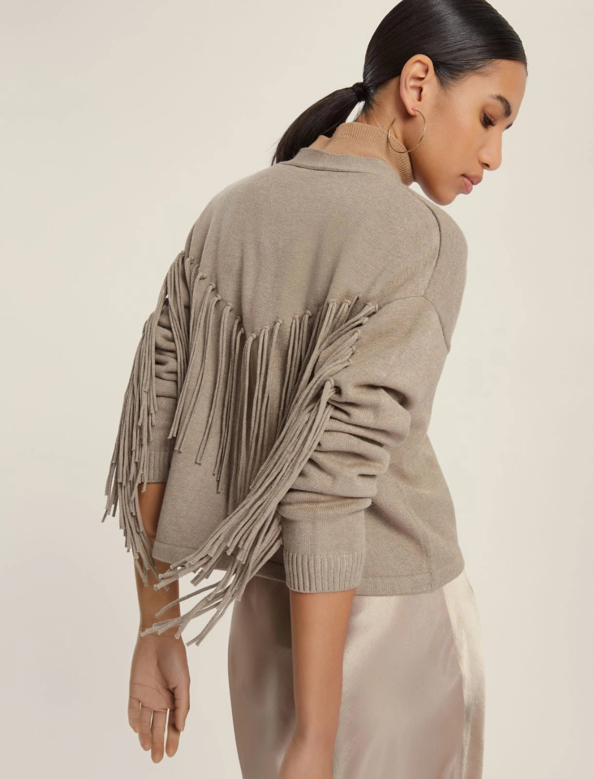 EBM-252534609 EBE DARK MELANGE FRINGE TOP