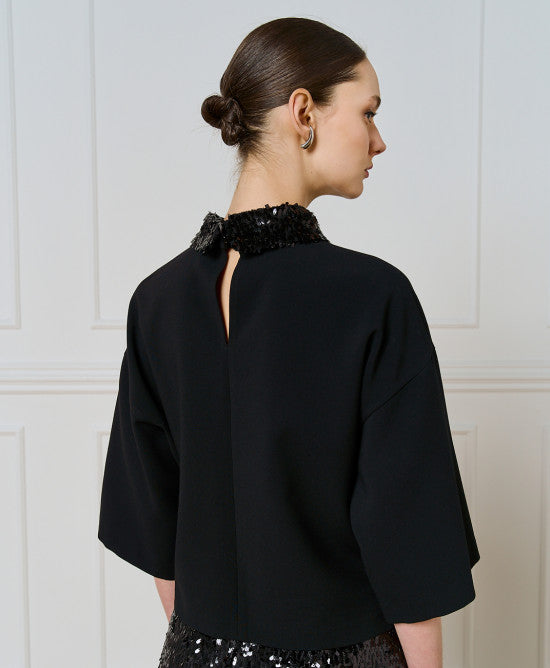 ACC-54-2015-515 BLACK COLLAR TOP