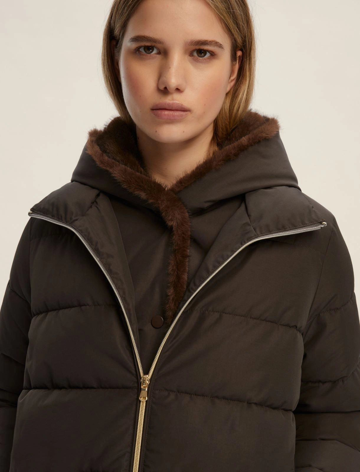 EBM-2525480 RETORE BLACK PUFFER&FUR JACKET