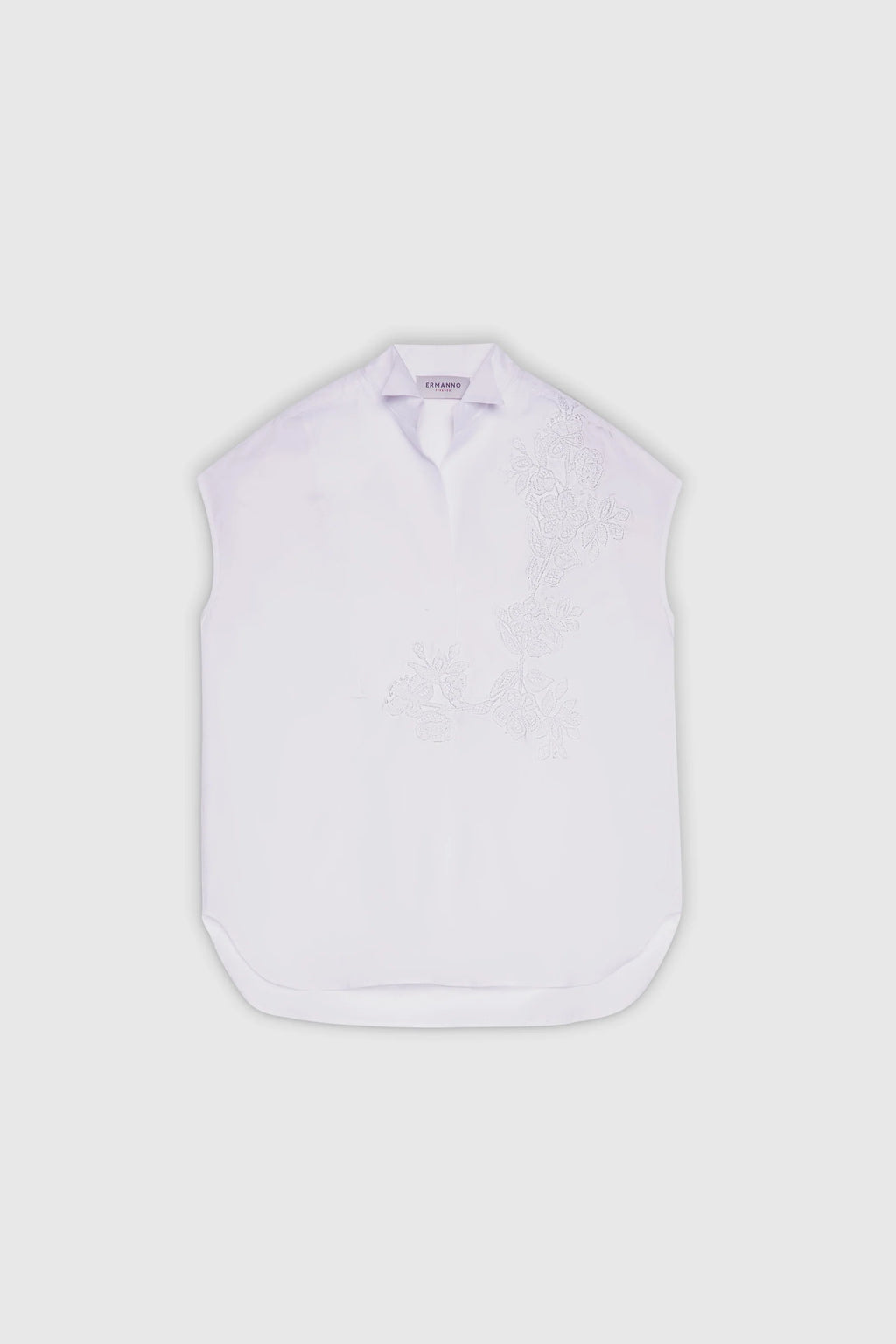 ERF-D48EK023E33 WHITE SLEEVELESS BLOUSE