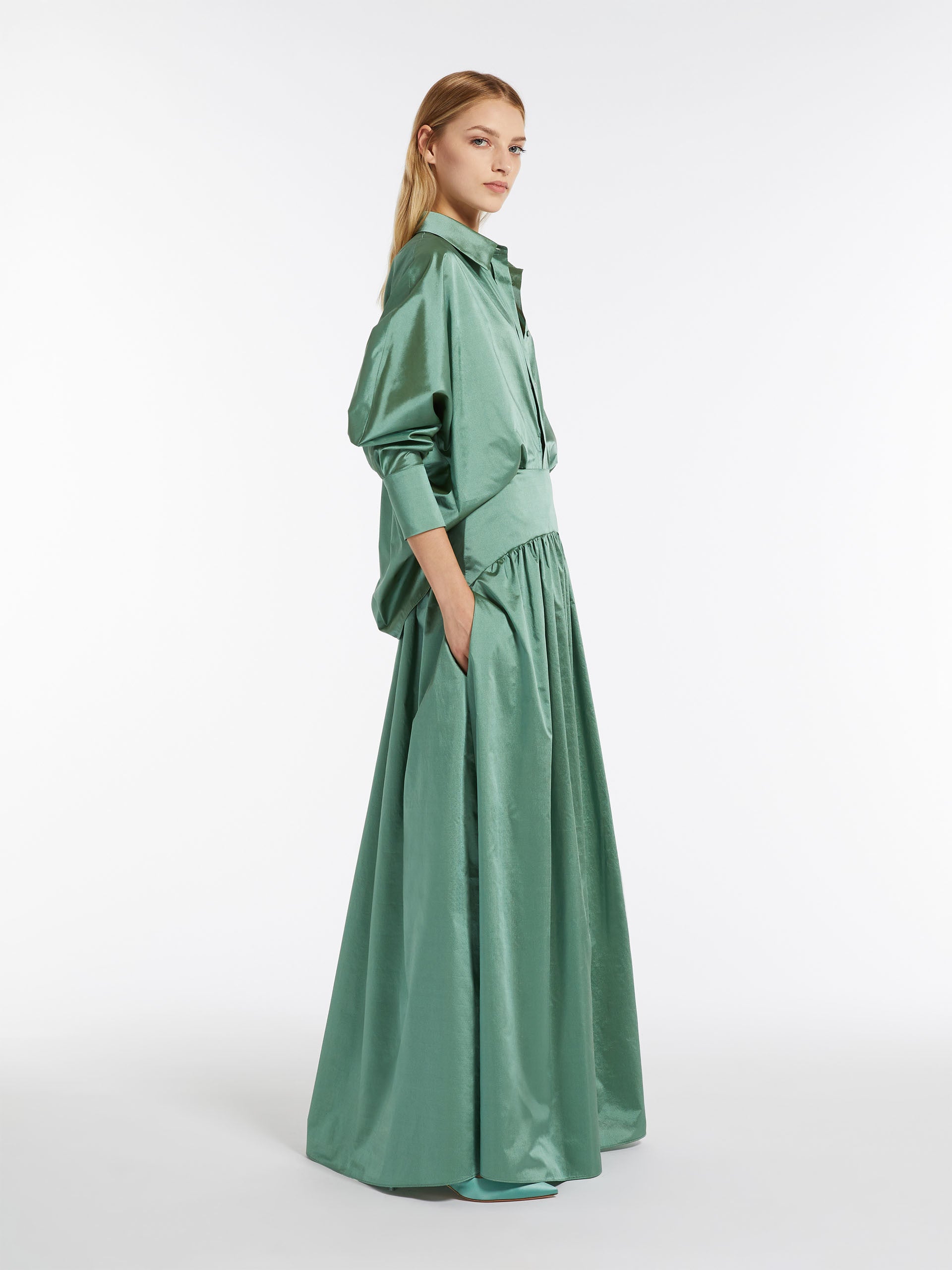 MAX-241633 NAVA BLUE SKIRT
