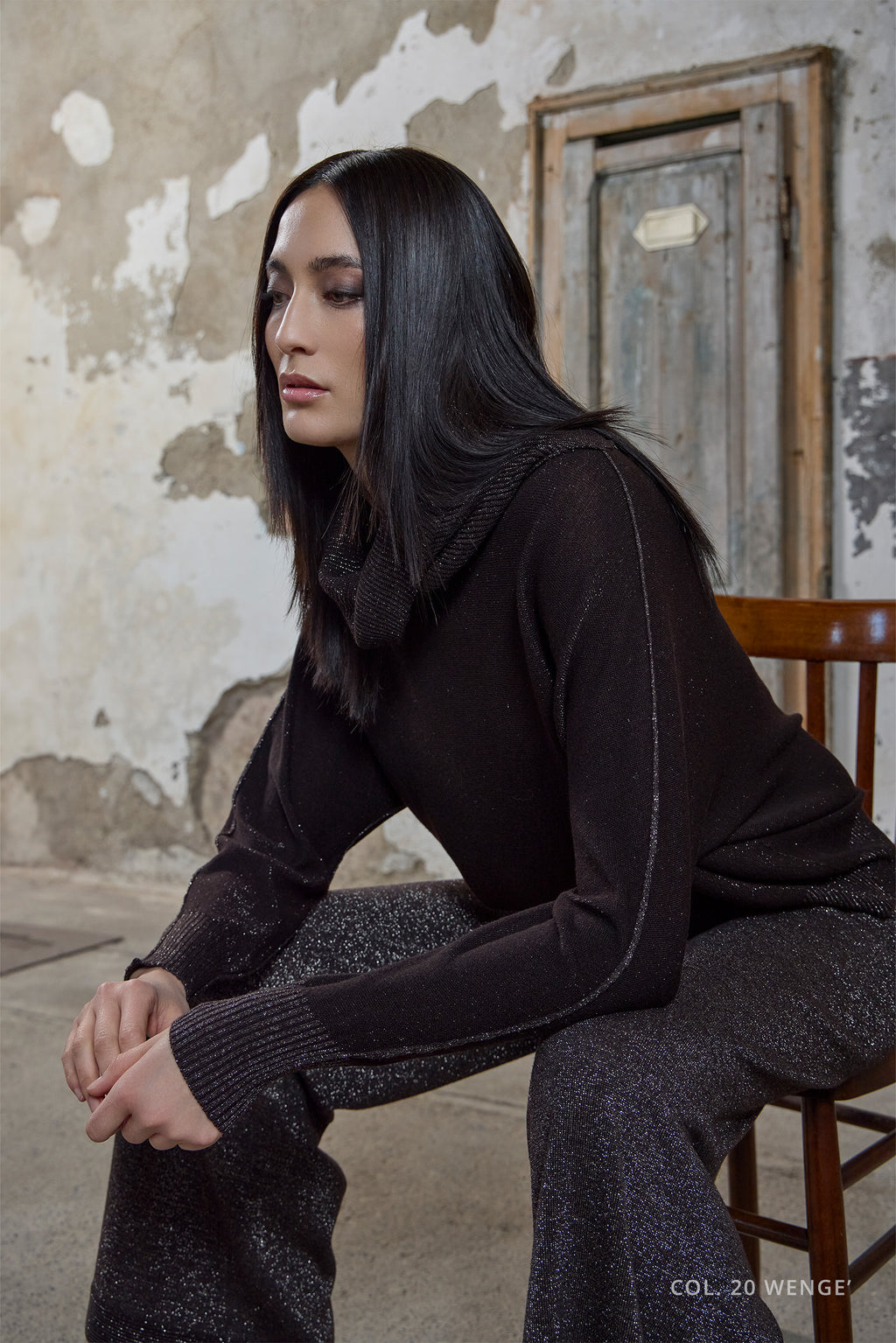 DXT-61426 BROWN OVERIZED TURTLENECK