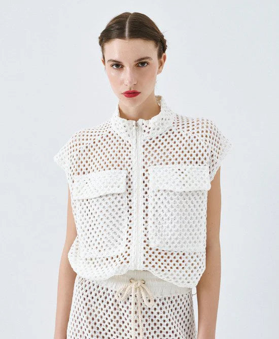 ACC-63-1051-091 OFF WHITE MESH SLEEVELESS JACKET