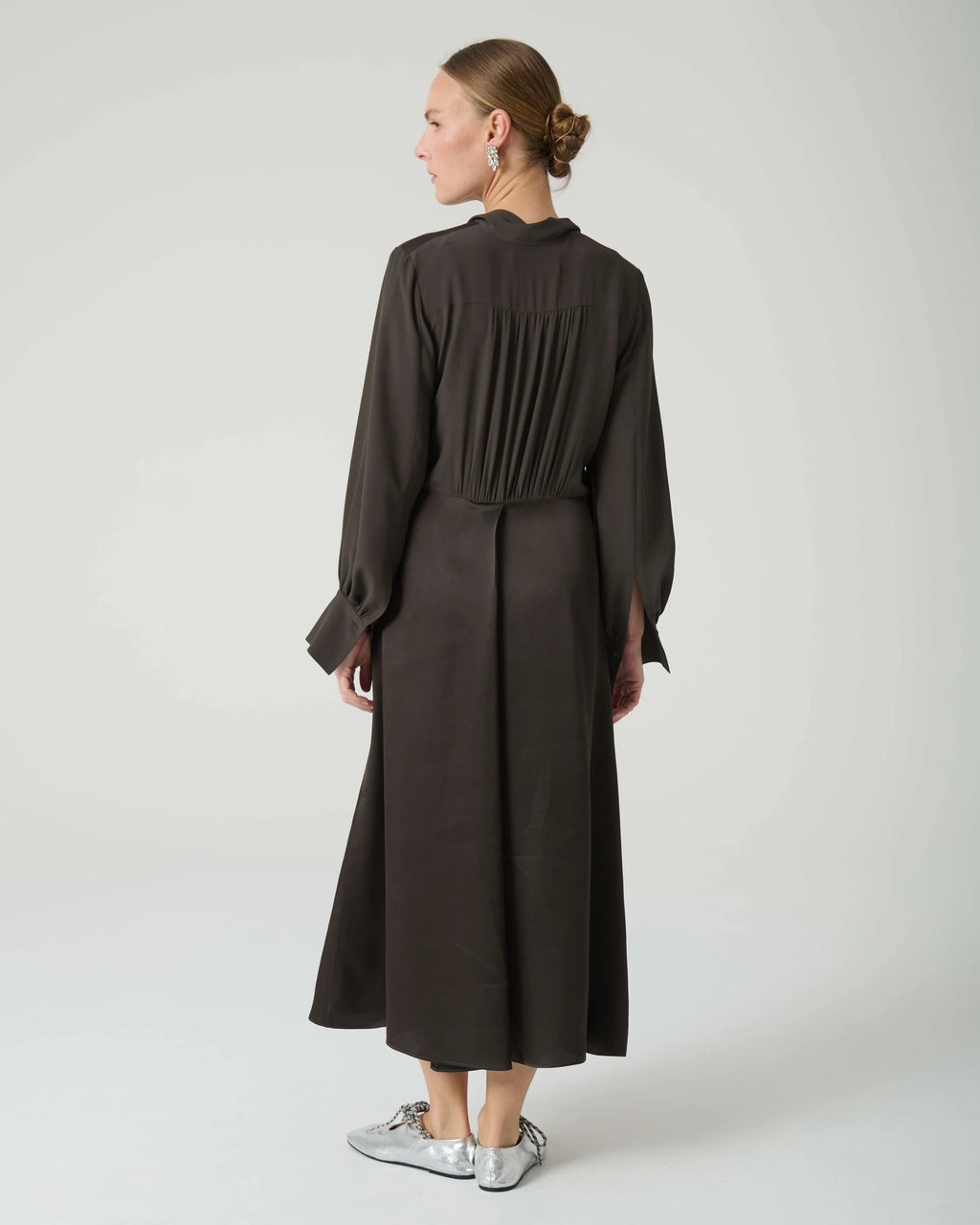 BEA-25FA661640 BROWN TIE COLLAR DRESS