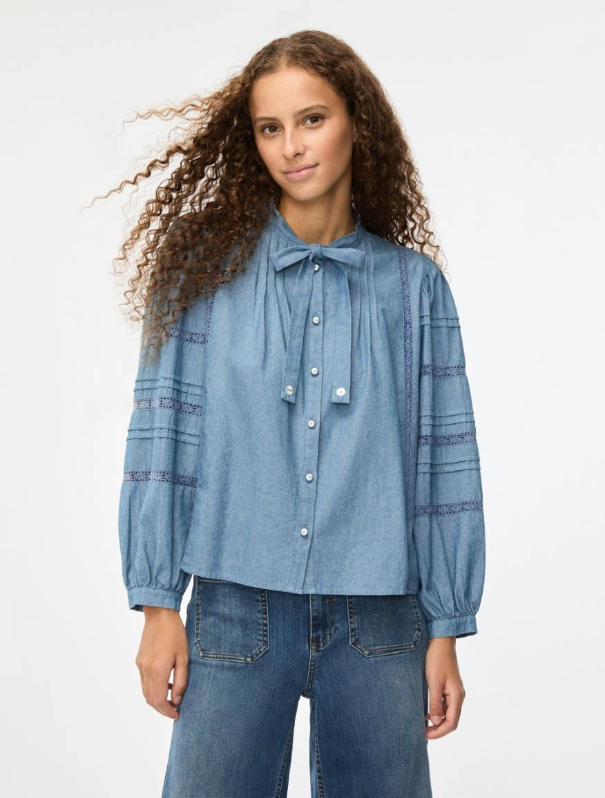 IBL-21711102 IBLGHIANDOLA DENIM BLOUSE