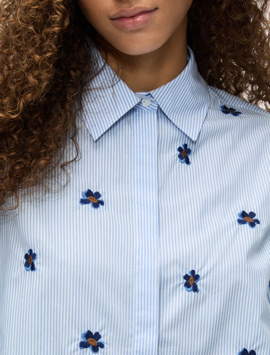 IBL-21711104 IBLBRONCIO BLUE EMBROIDERED BLOUSE
