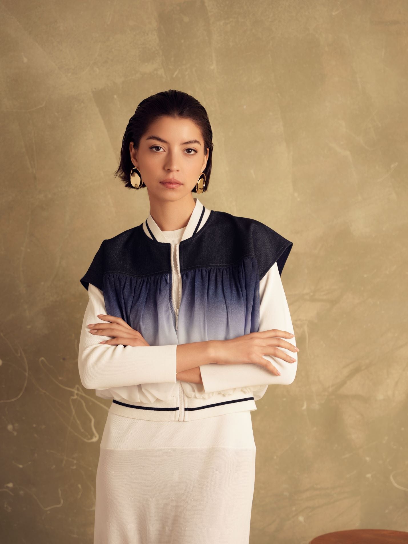 NOI- 7359 BLUE SLEEVELESS VEST