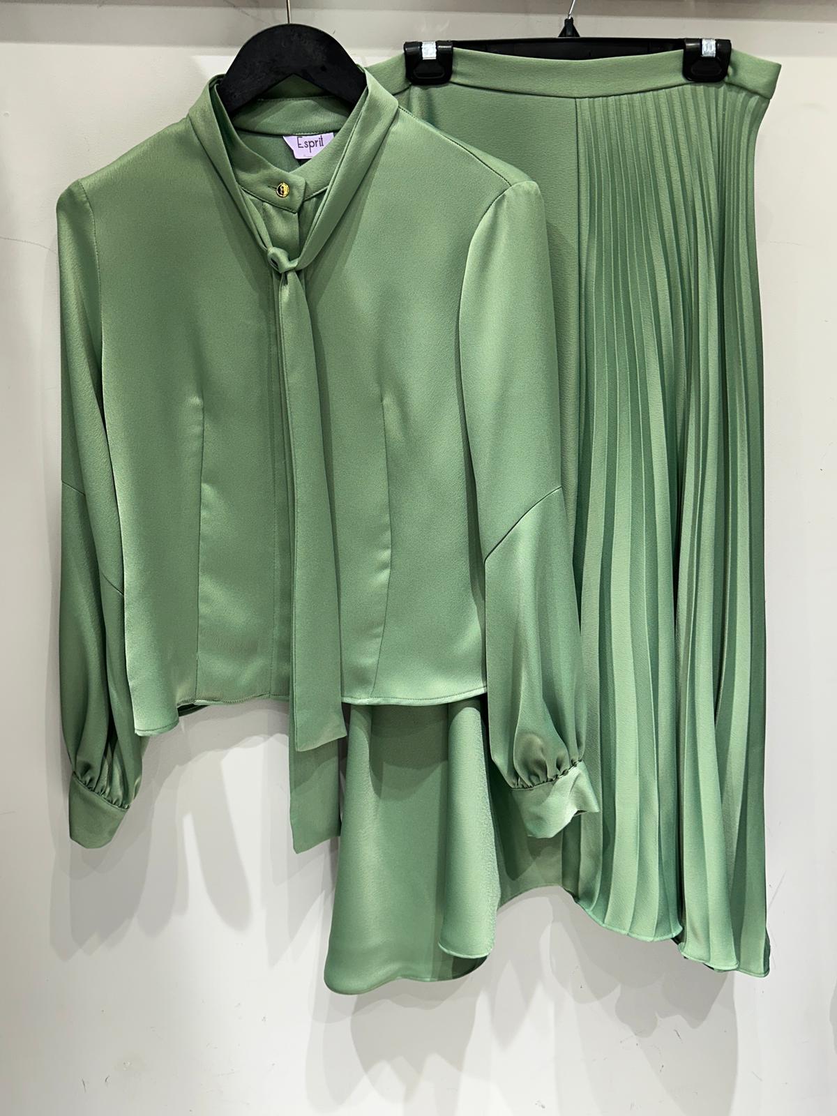 CAR-8795C&9289 PISTACHIO CREPE SET
