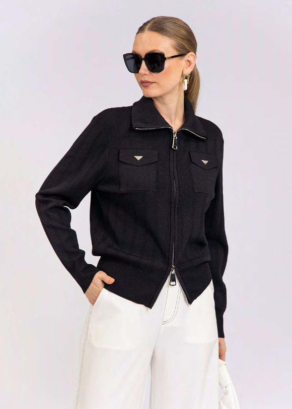 CST-F2541 BLACK ZIP POCKETS TOP