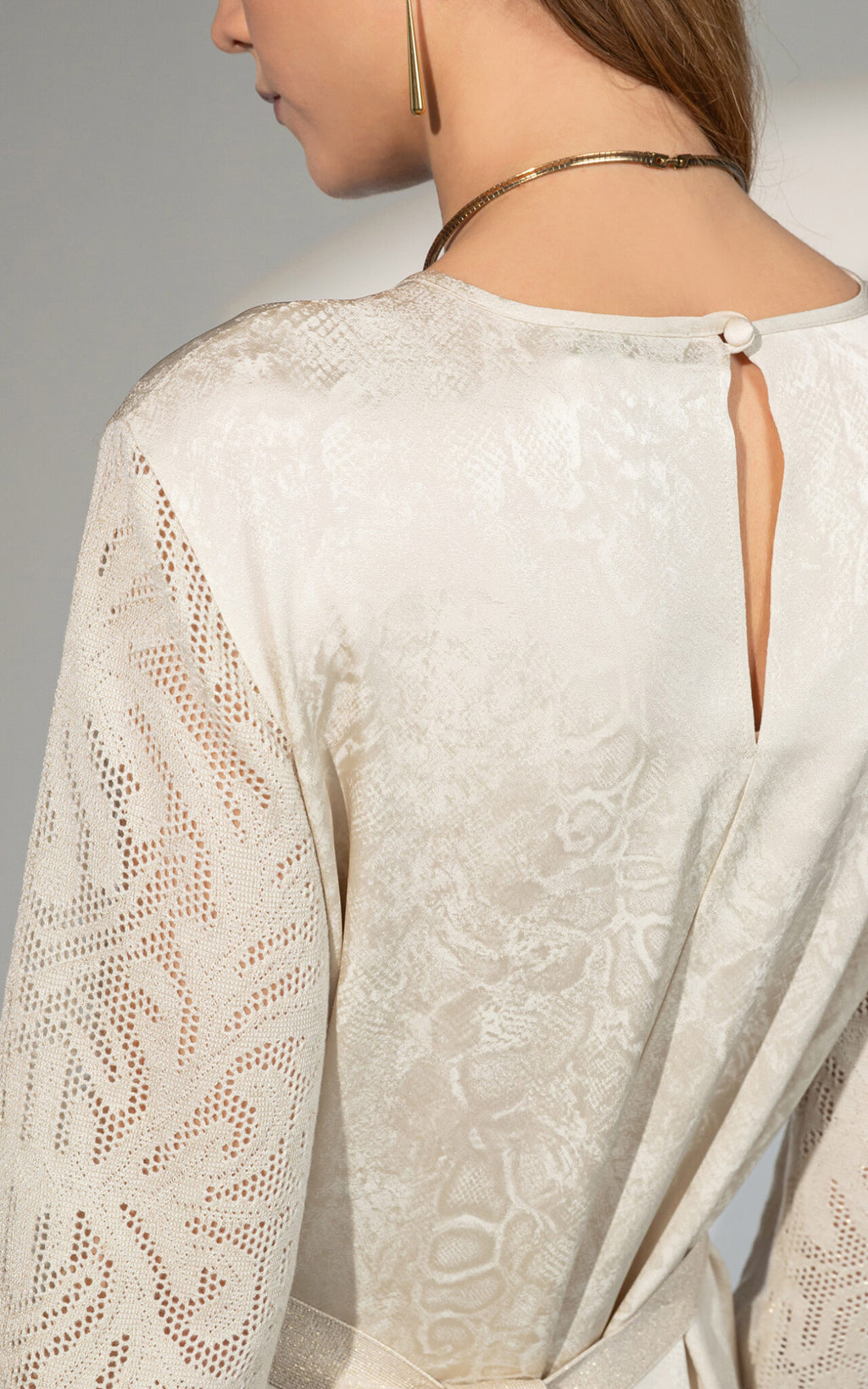 SHS-30 9015/S IVORY JACQUARD LACE SLEEVE DRESS