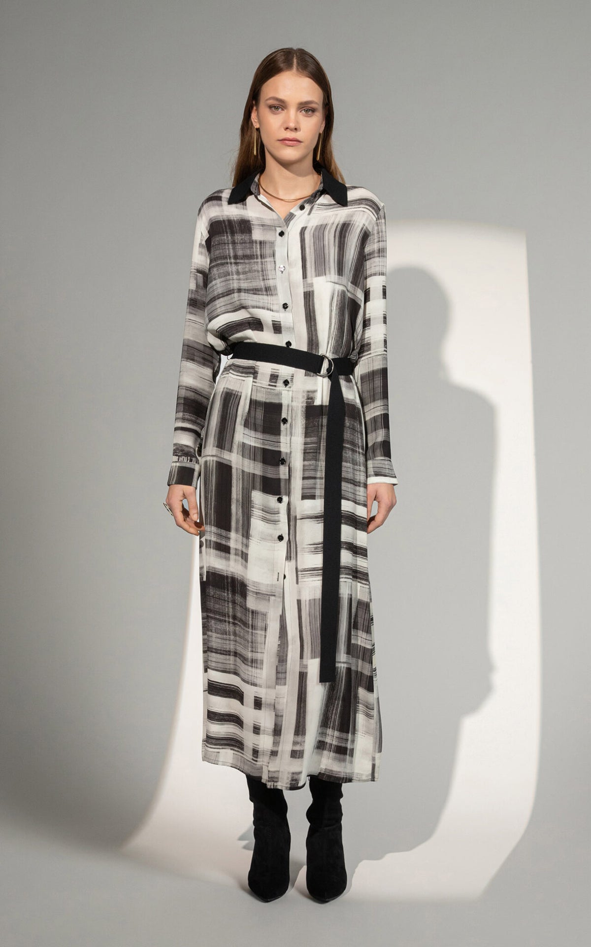 SHS-30 9047/N BLACK&WHITE SHIRT DRESS