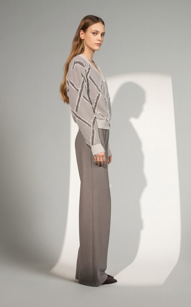 SHS-30 9061/G BEIGE ARGYLE V NECK CARDIGAN