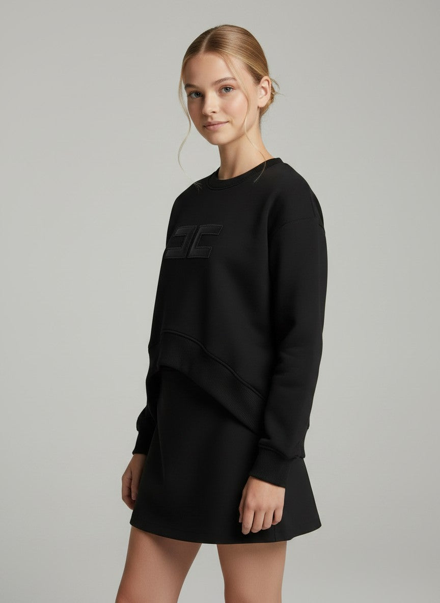 EFK-EFFE185 BLACK APPLIQUE SWEATSHIRT