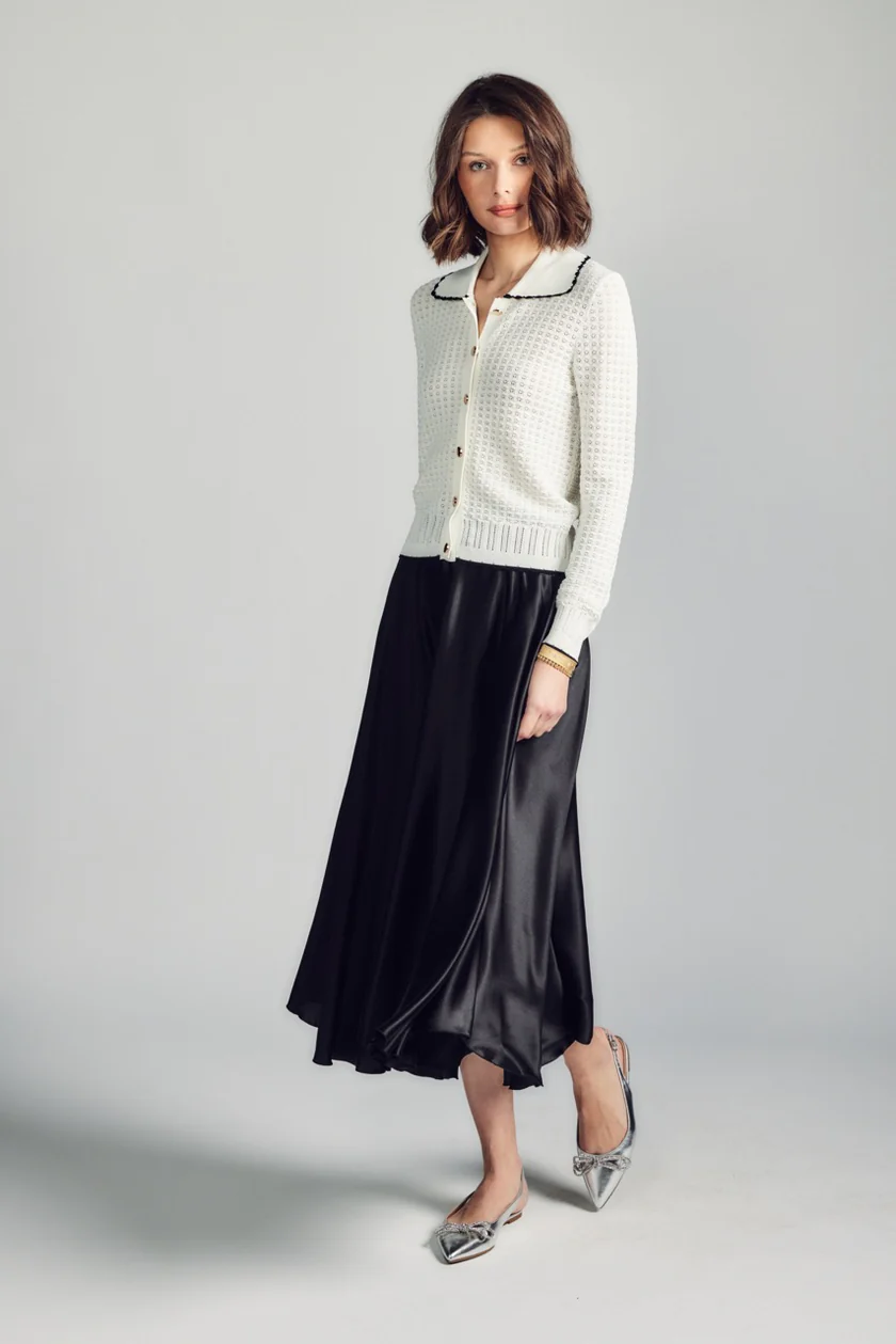 ALZ-J207 IVORY&BLACK TRIM CARDIGAN