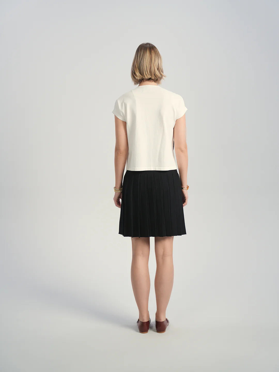 ALZ-T516 IVORY PAIGE FLOWER CARDIGAN