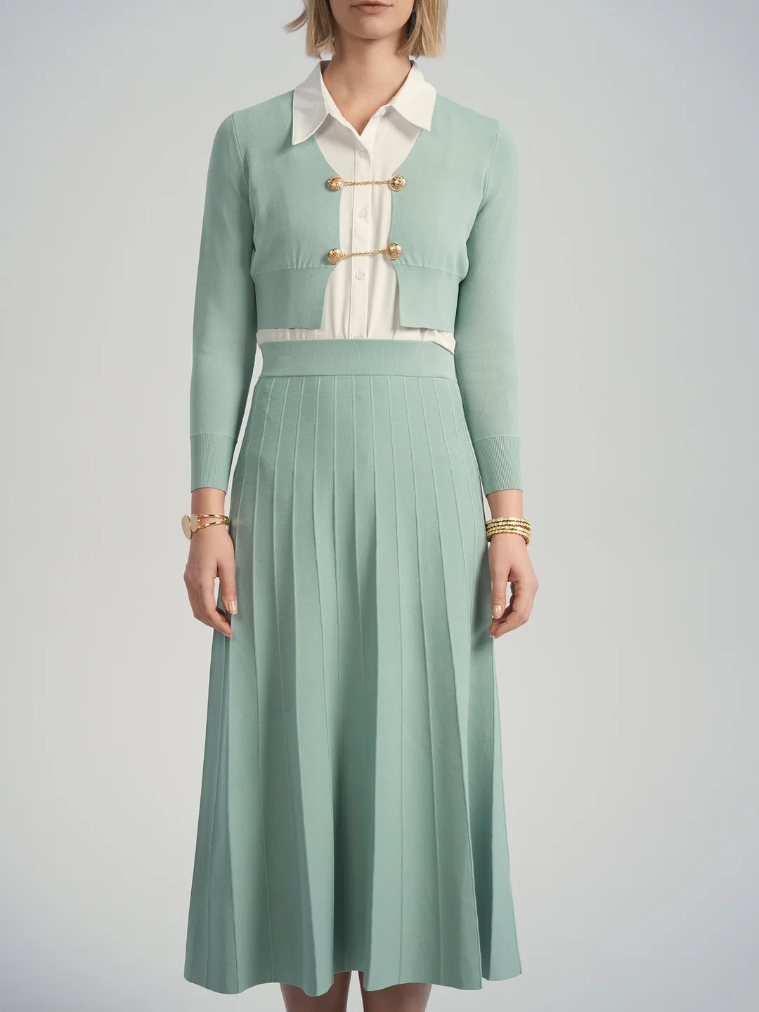 ALZ-T511 TIFFANY NOPAL CROP CARDIGAN