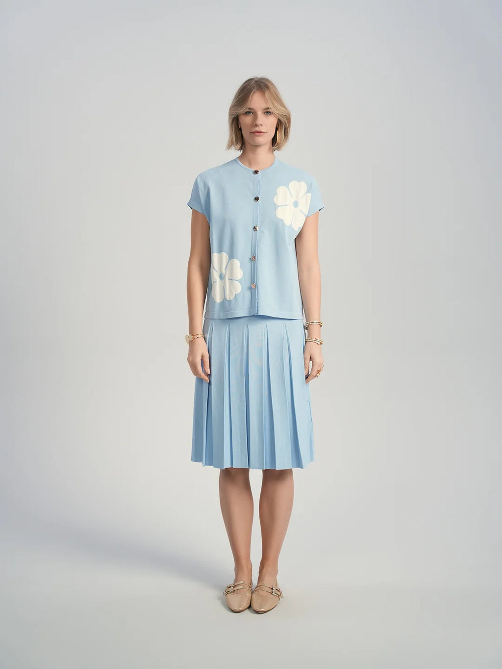 ALZ-T516 BLUE PAIGE FLOWER CARDIGAN