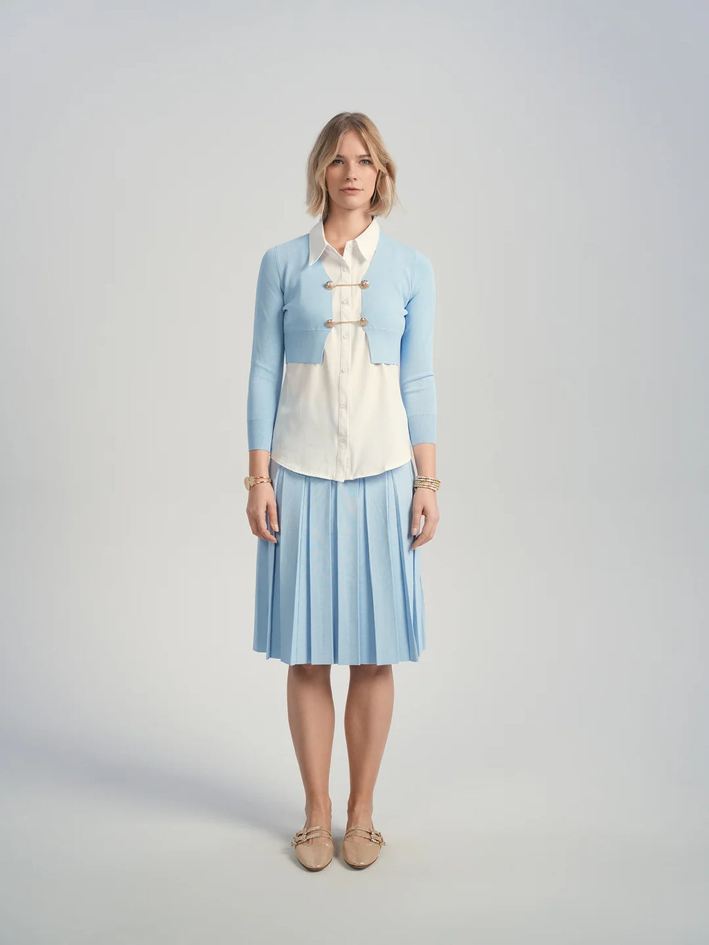 ALZ-T511 BABY BLUE NOPAL CROP CARDIGAN