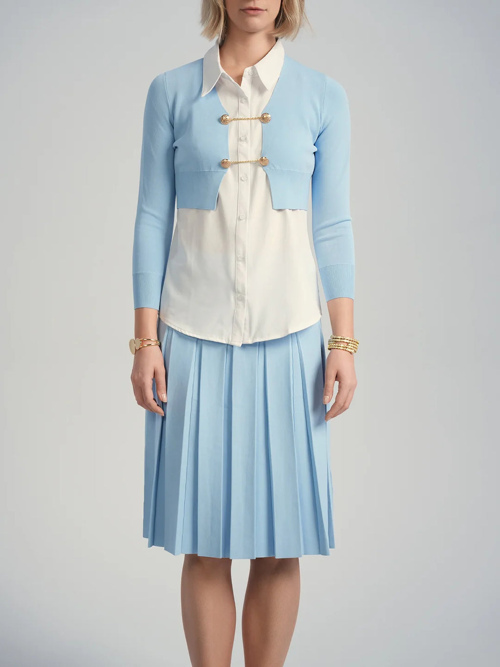 ALZ-T511 BABY BLUE NOPAL CROP CARDIGAN