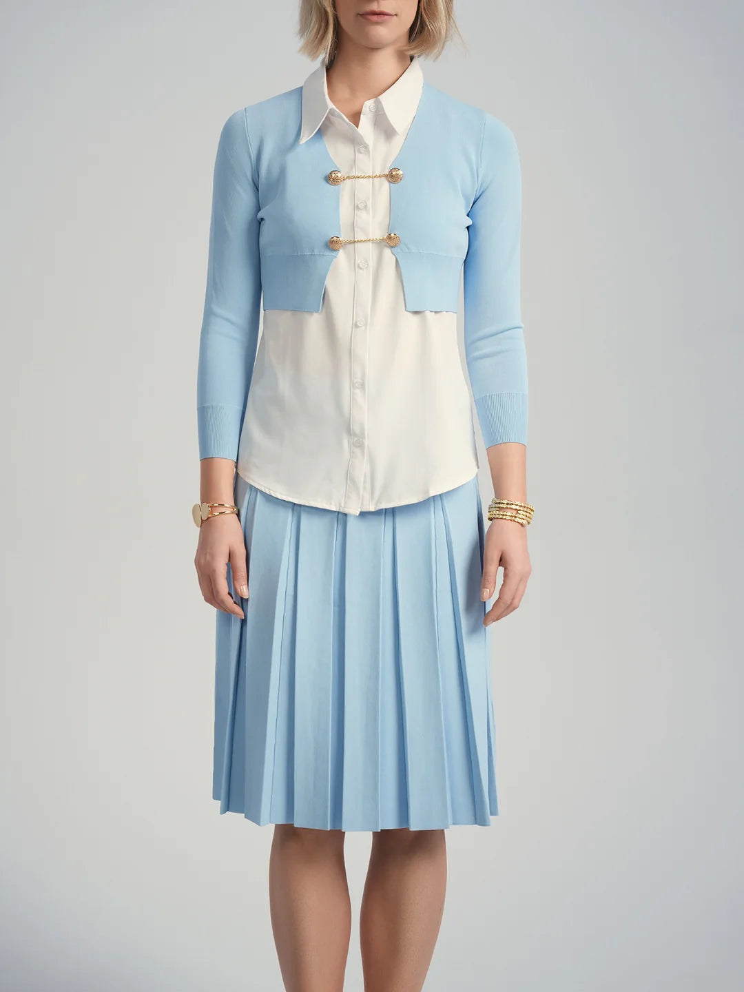 ALZ-T511 BABY BLUE NOPAL CROP CARDIGAN