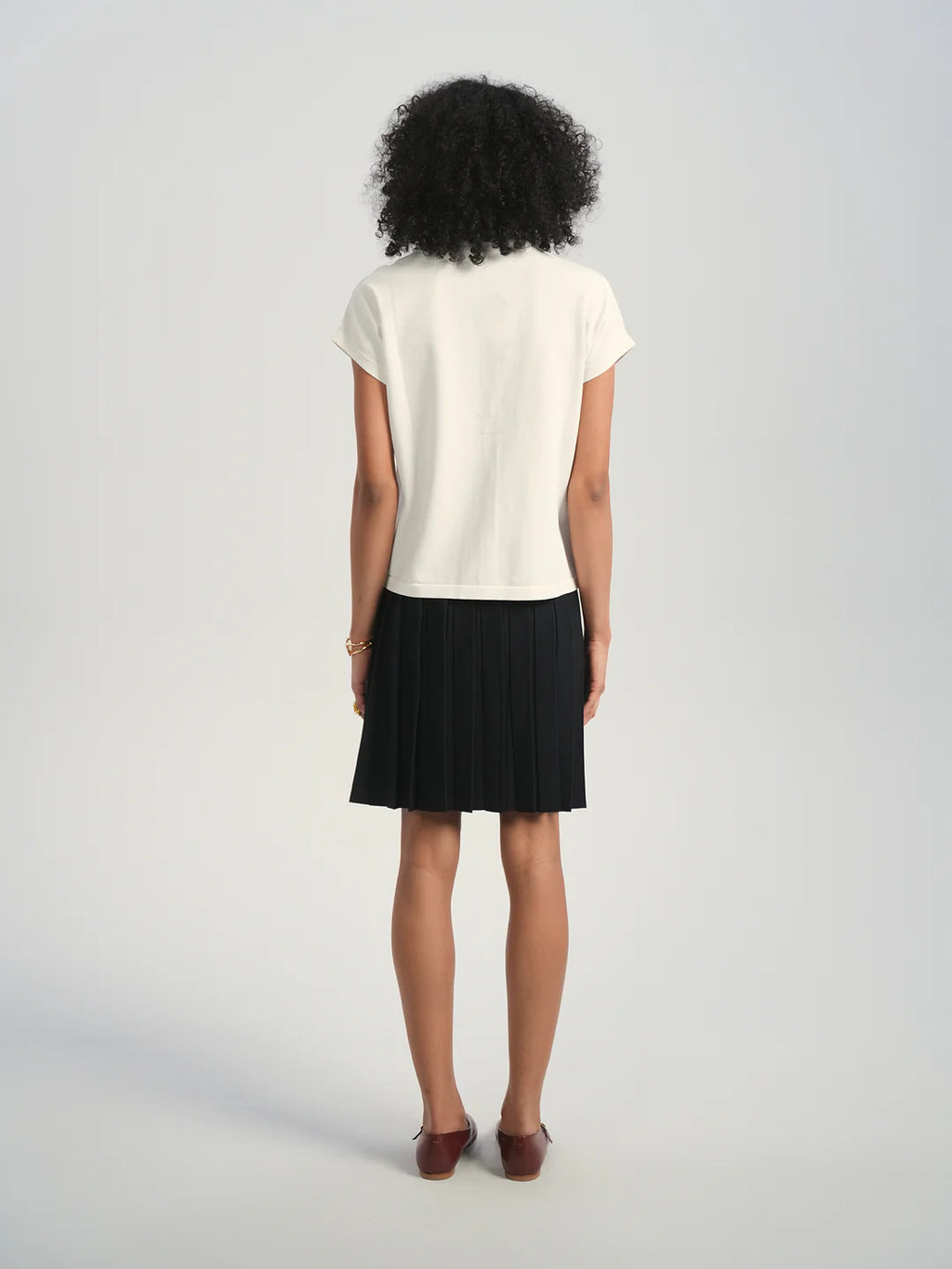 ALZ-T539 IVORY RHINESONE BUTTON CARDIGAN