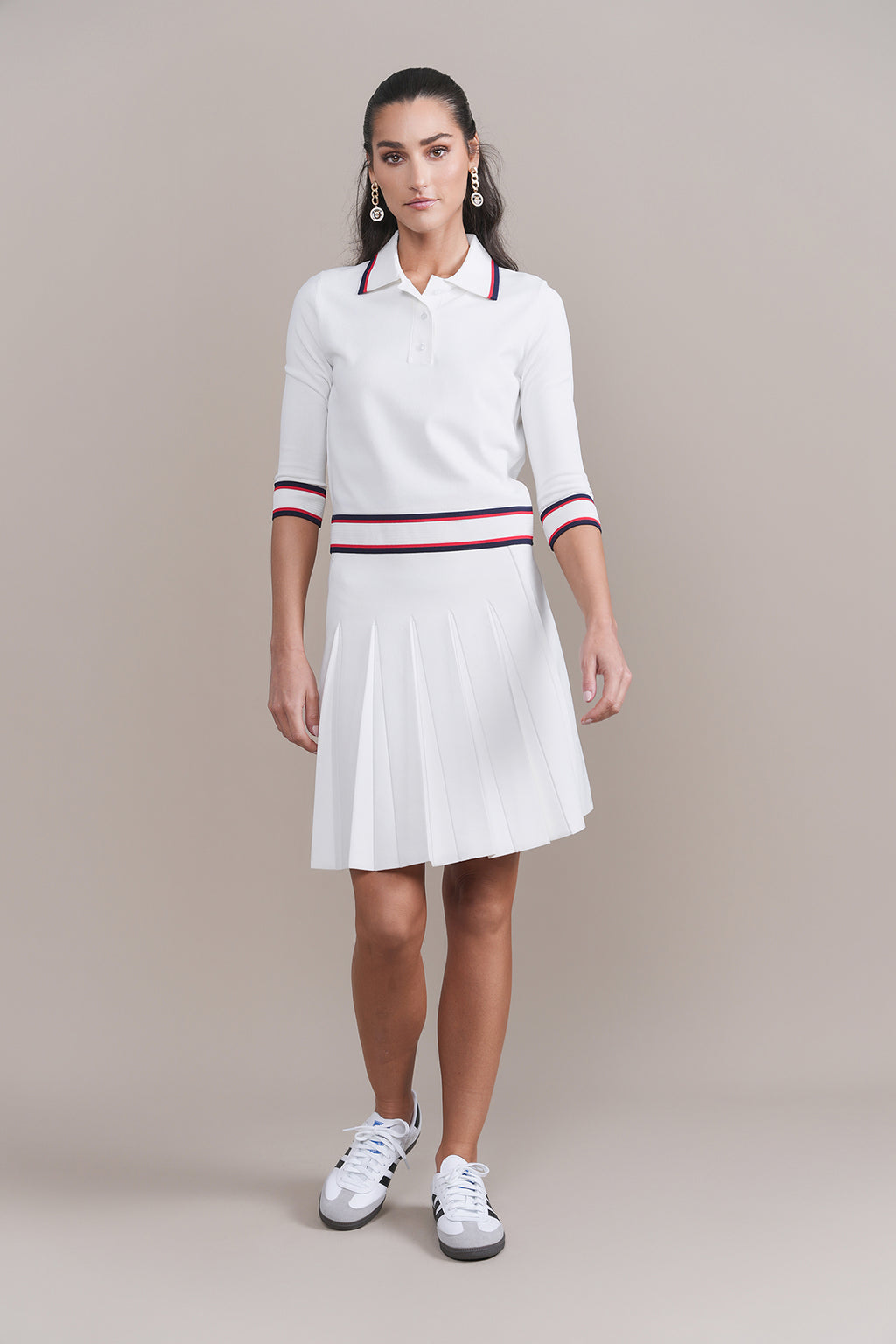 APP-24-521 WHITE&RED KNIT POLO TOP