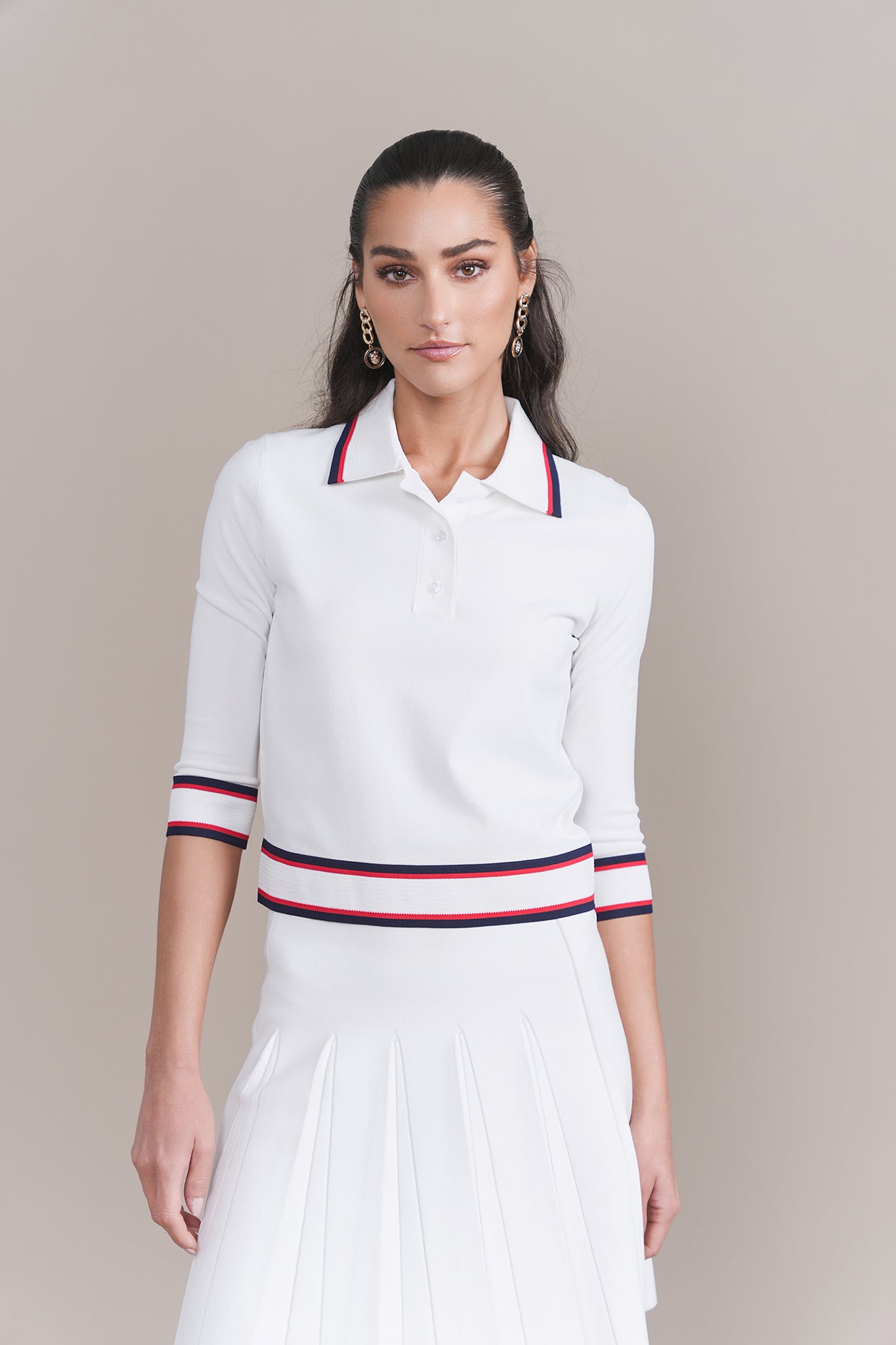 APP-24-521 WHITE&RED KNIT POLO TOP