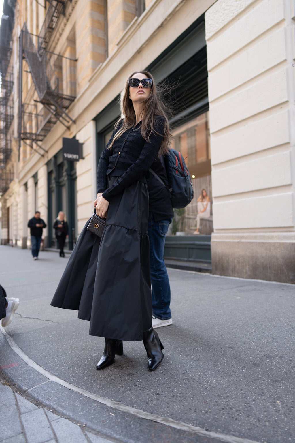 NOI-CH011 BLACK FOLD COLLAR CARDI