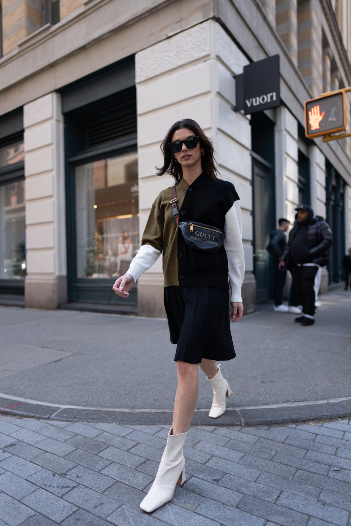 NOI-CH037 BLACK TRIO BLOCK CARDIGAN