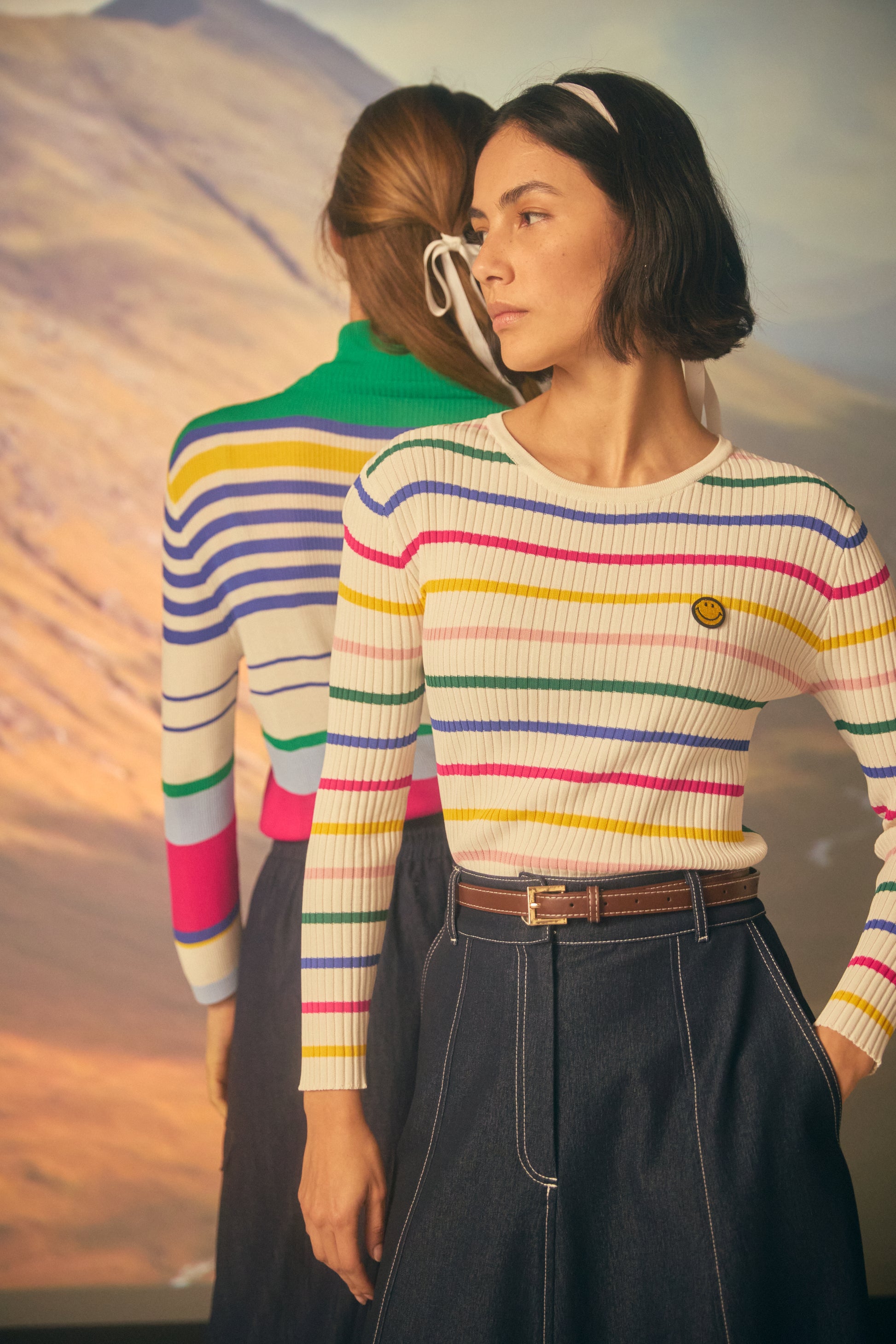 NOI-CH171 MULTI STRIPE CONTRAST T-SHIRT