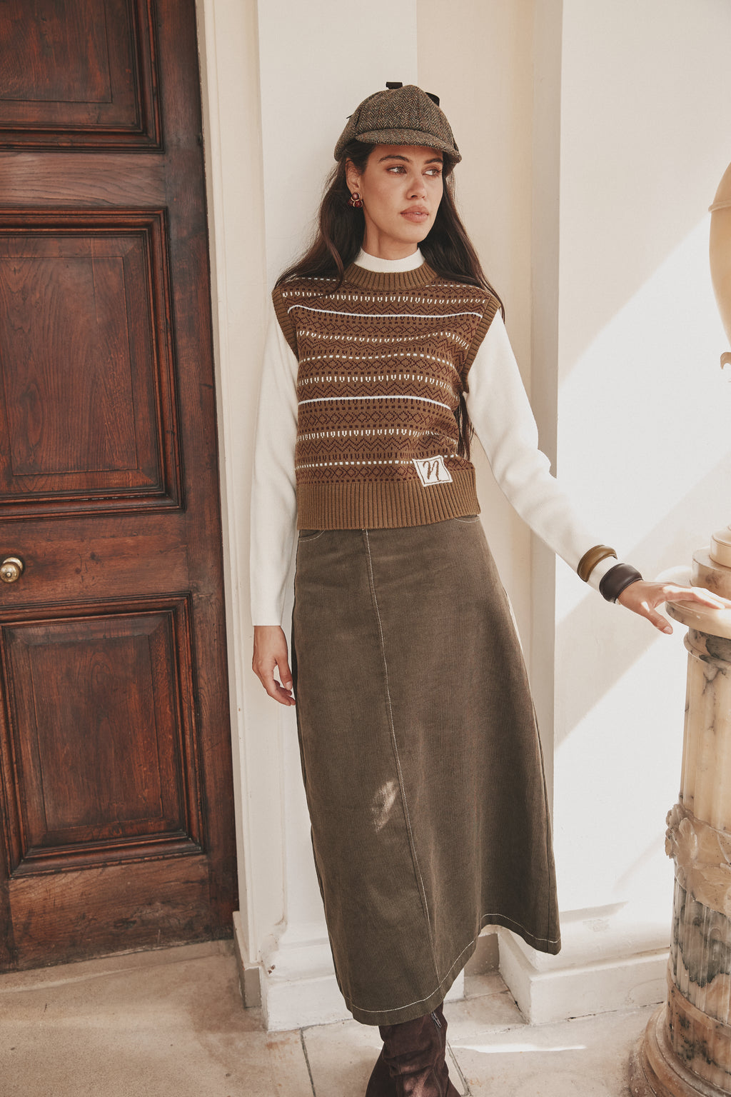 NOI-CH249 WINE&BLACK KNITTED VEST TOP