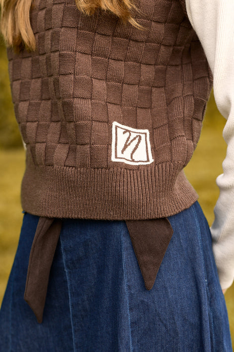 NOI-CH340A BLUE&BLACK WEAVE VEST TOP